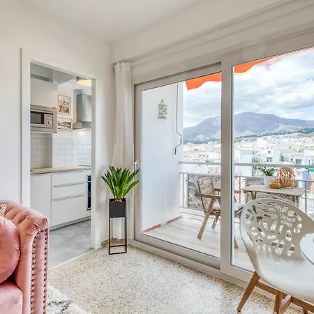 Apartament Hanami Avenida De Espana Front - Mountain View