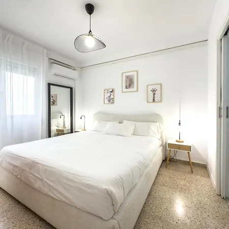 Διαμέρισμα Hanami Avenida De Espana Front - Mountain View Εστεπόνα